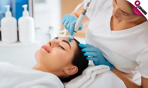 Advanced & Premium Hydrafacial for Ladies!